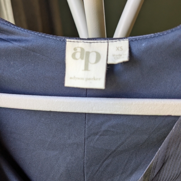 108.NWT Adyson Parker Elegant Blue Striped Dress - Picture 5 of 7